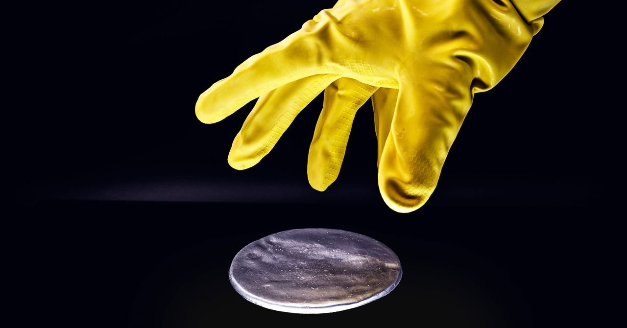 security uranium GettyImages 1226809254