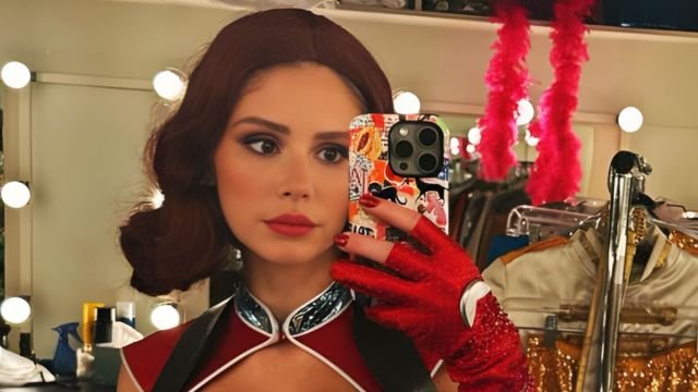 8ea24aaac07a4f8d0fd87a3b97df2cab