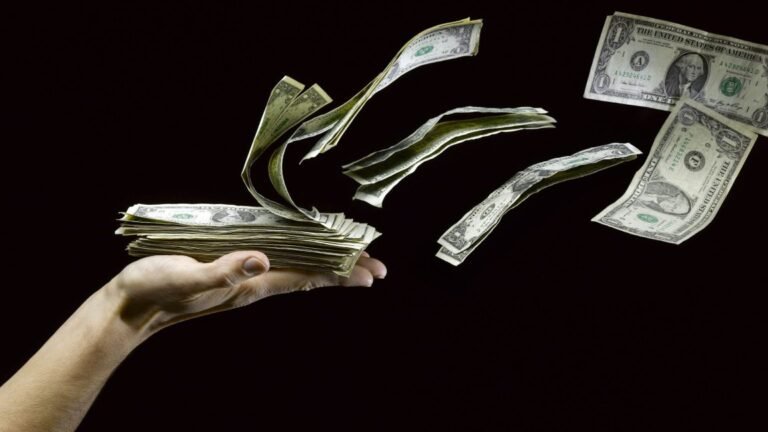 getty goodbye money 1152x648