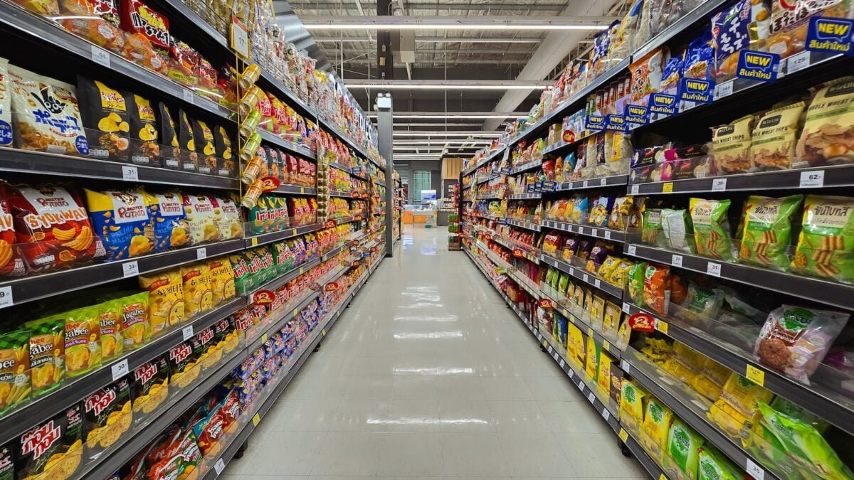 grocery store shutterstock