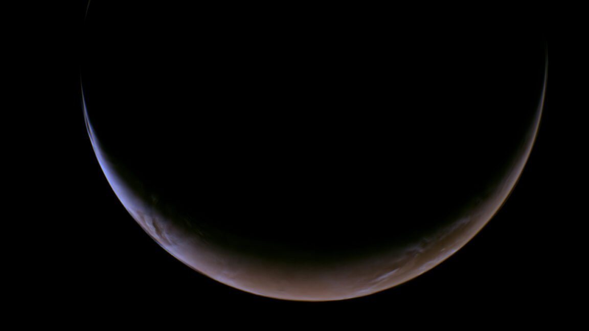 1 PIA26771 Mars crescent pYdenxFS 1152x648 1779310114