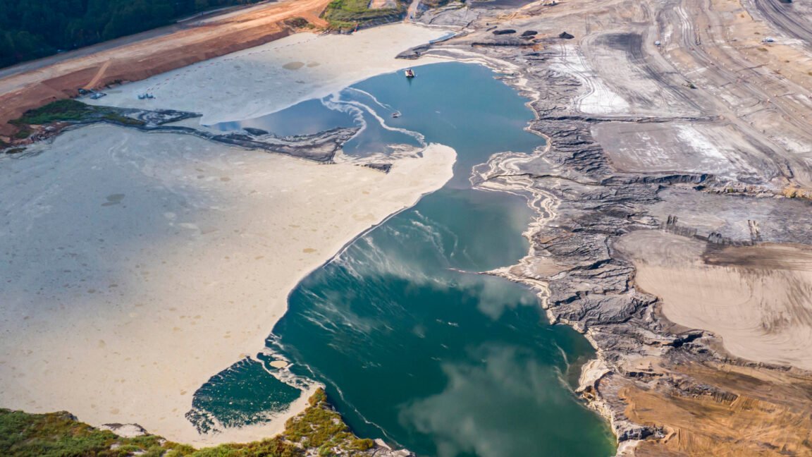 COALASH HEDGEPETH2
