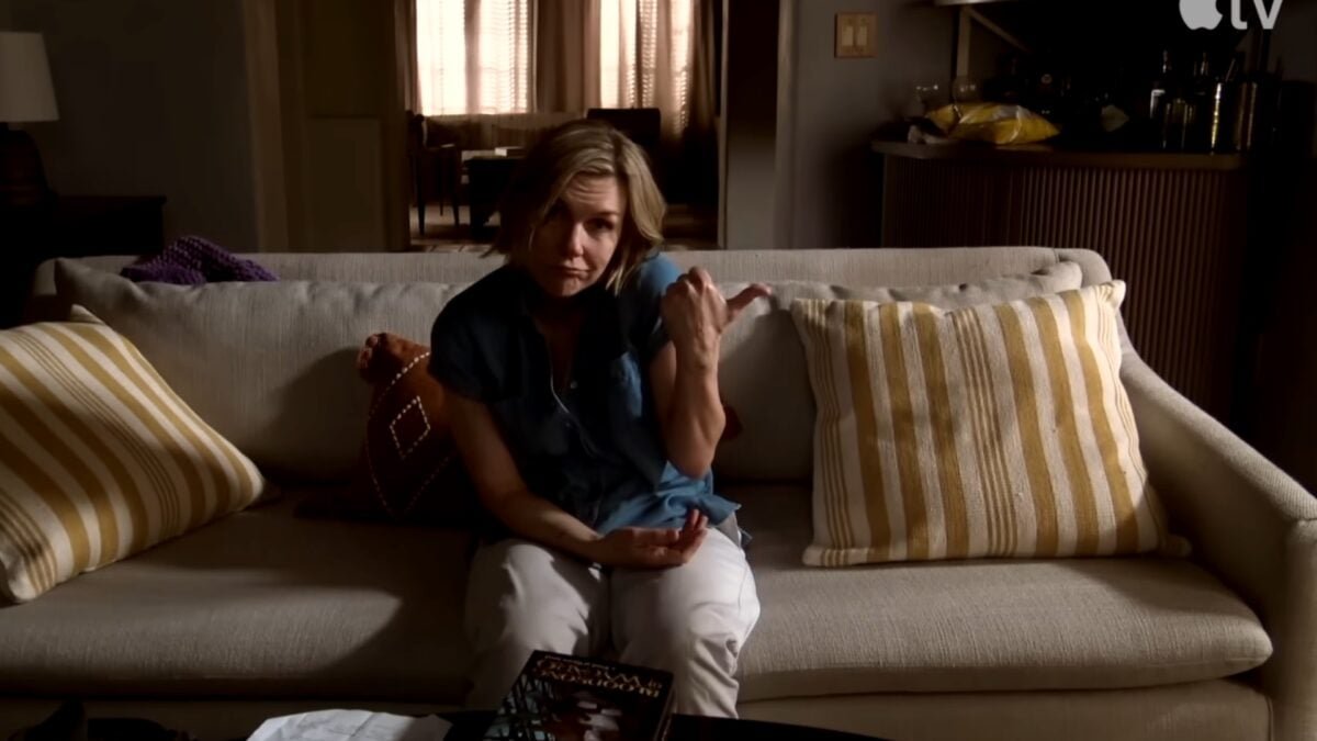 Carol Pluribus Bonus Scene