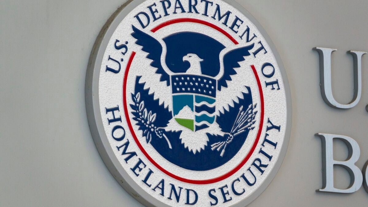 DHS homeland security sign