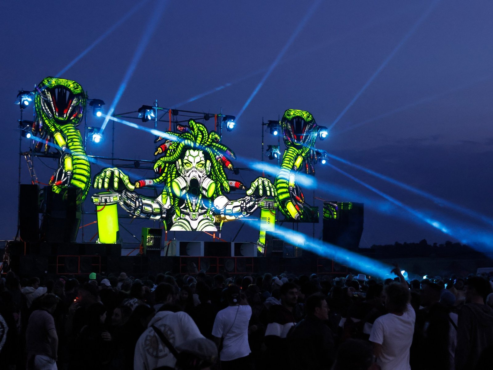 WIDE THUMB Rave france 1777855180