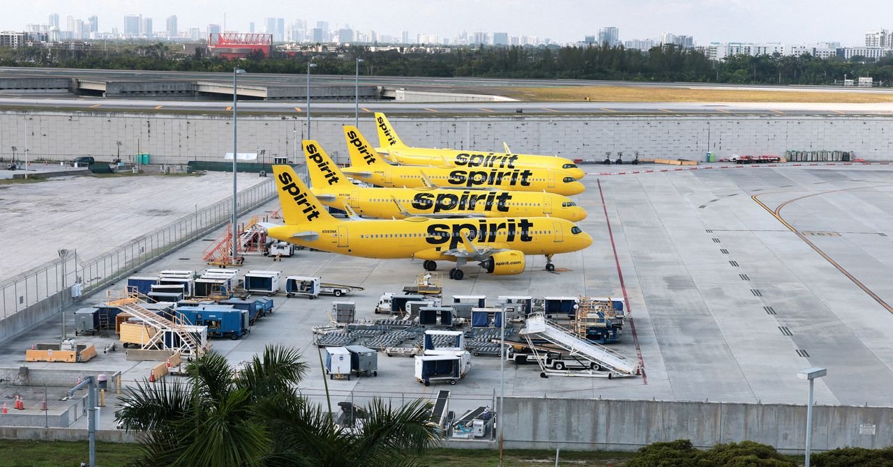 Whats Going On With Spirit Airlines Gear 2274151417