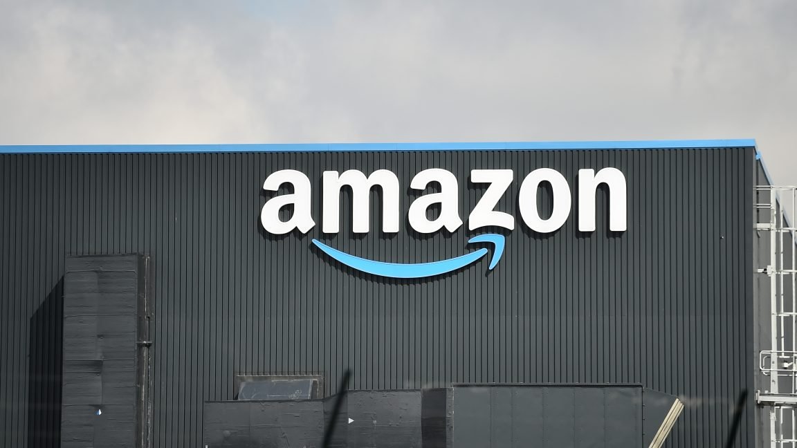 getty amazon warehouse