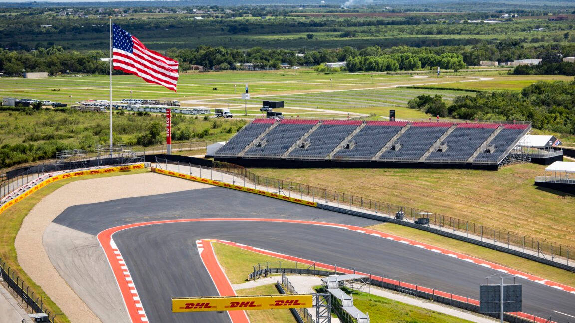 m39421 COTA American Flag Landscape